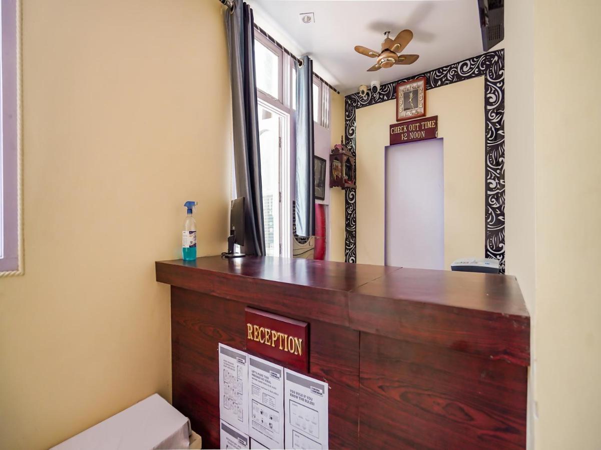 Oyo 75627 New Ankit Guest House Benares Buitenkant foto