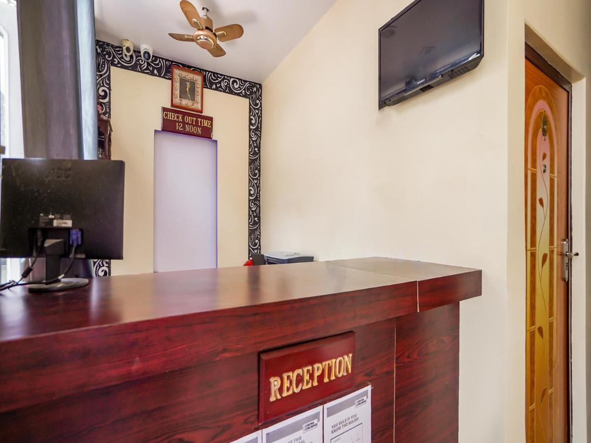 Oyo 75627 New Ankit Guest House Benares Buitenkant foto